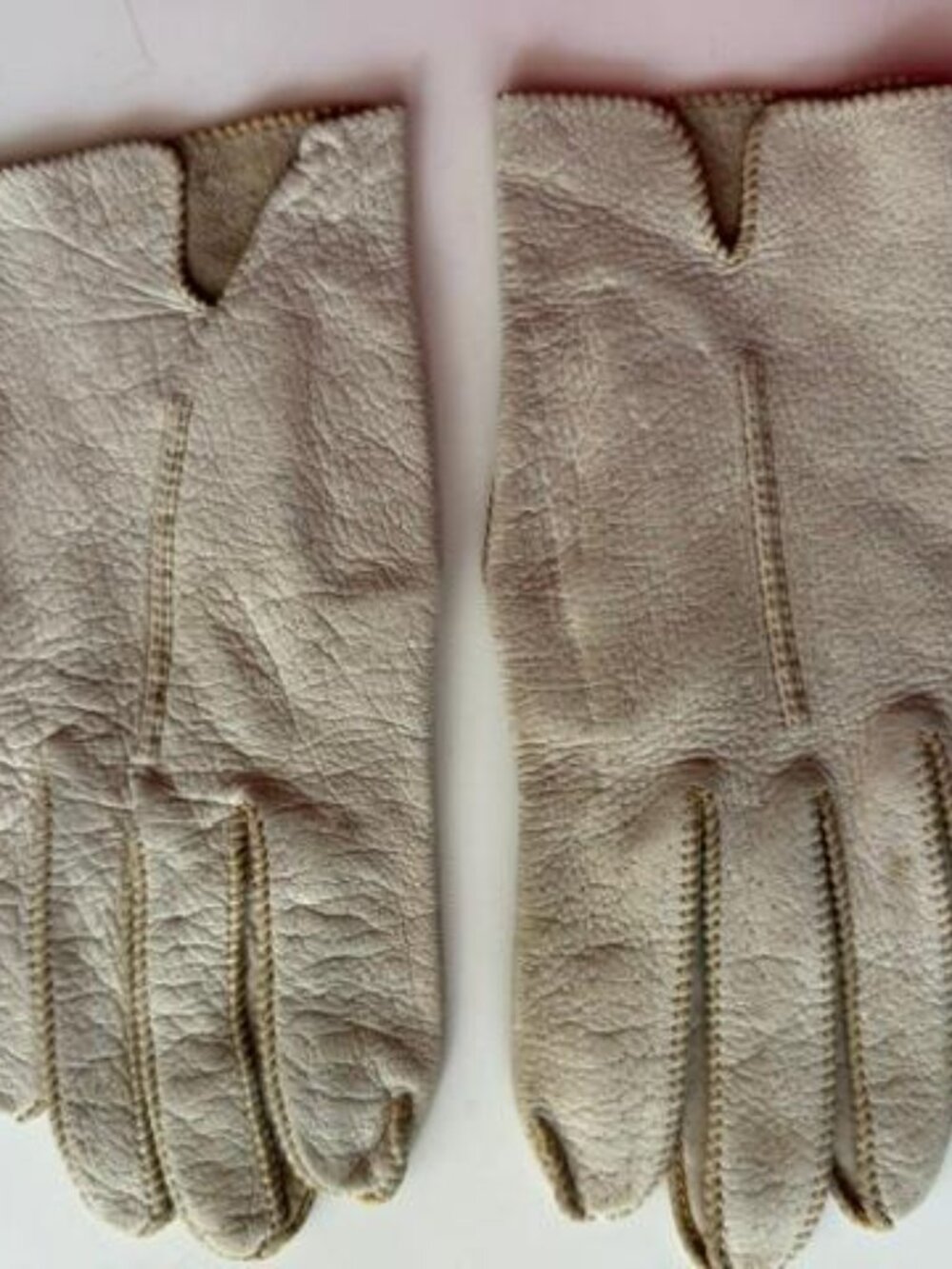 Women's Soft, Supple, Pair of Cream with Gold Stitching, Kid Gloves/Sz Medium